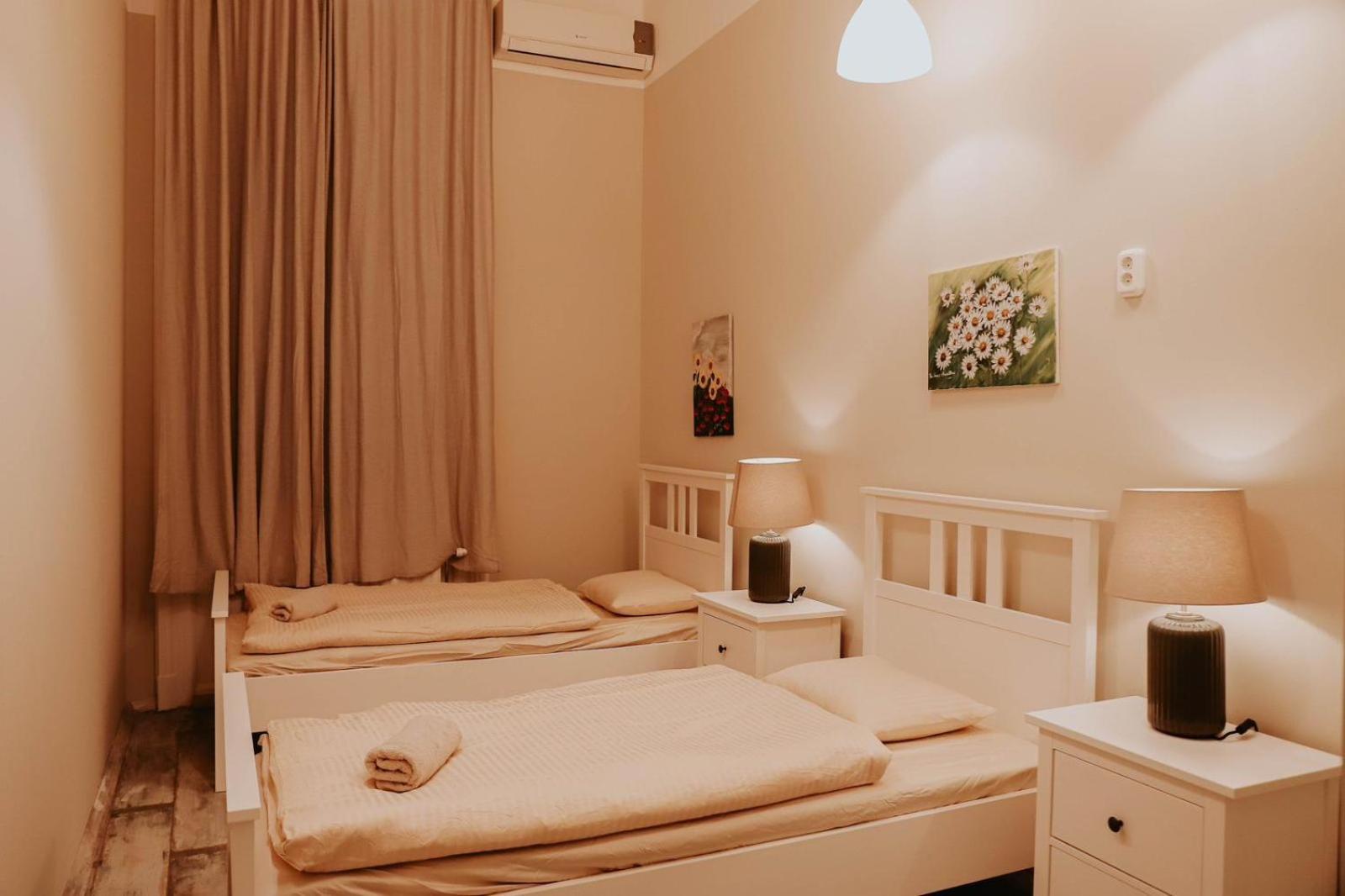 Rooms For Rent In Centre Будапеща Екстериор снимка